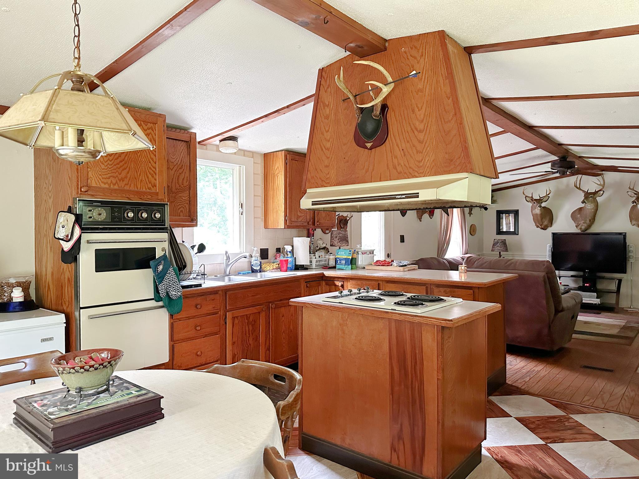 3033 Goezel Road Perkiomenville, PA 18074 - Photo 6 of 21 Gallery Image 6