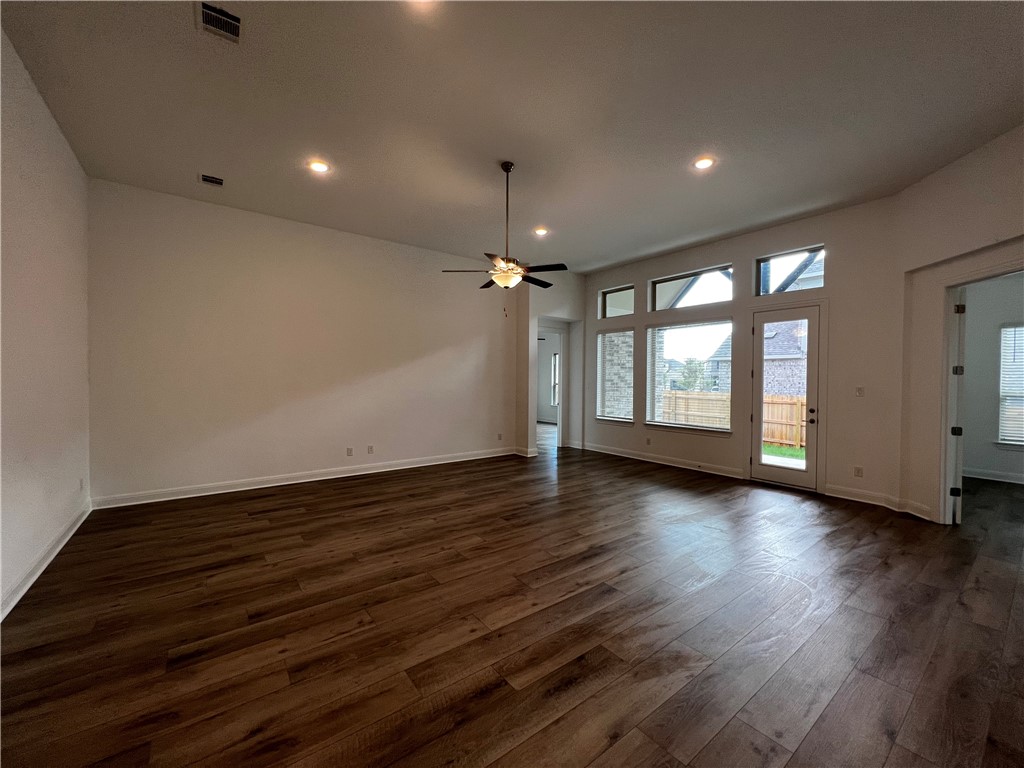 824 Sunny Ridge Drive Leander, TX 78641 - Photo 15 of 30