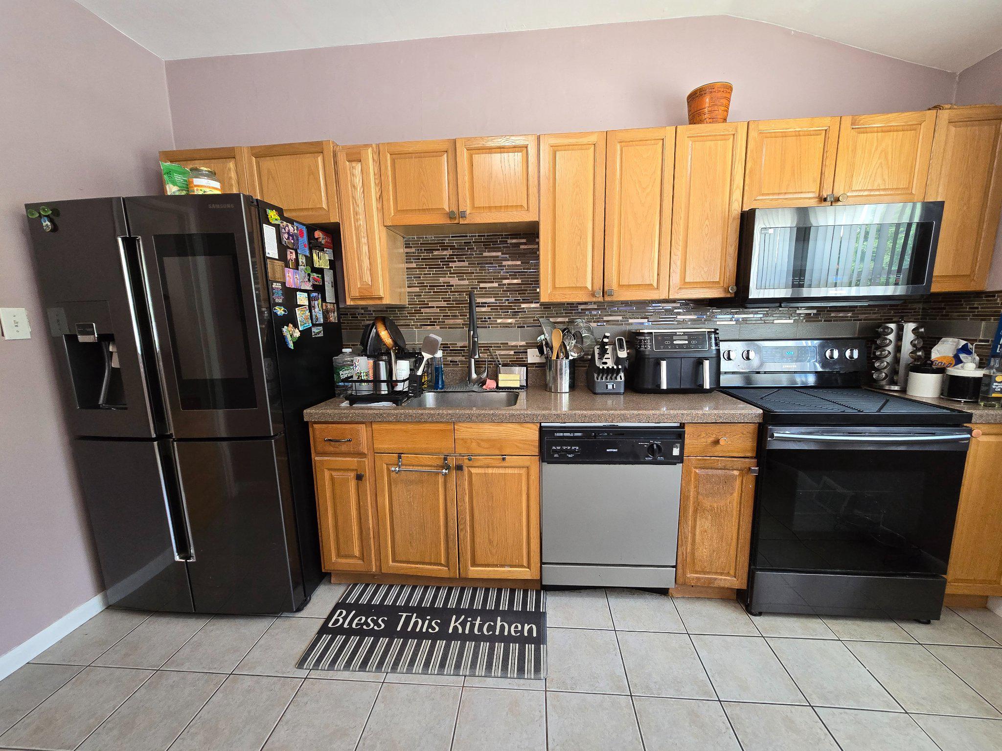 317 Cambridge Road Cherry Hill, NJ 08034 - Photo 11 of 24 Kitchen on Upper Level 1