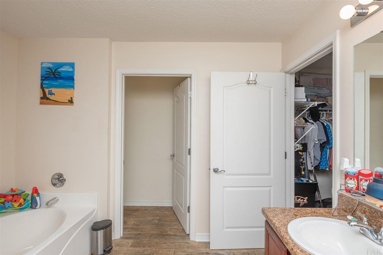 2171 Liberty Loop Road Cantonment, FL 32533 - Photo 11 of 22 Gallery Image 11
