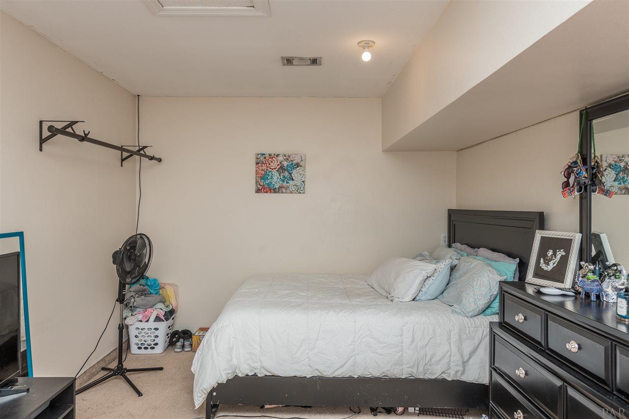 2171 Liberty Loop Road Cantonment, FL 32533 - Photo 17 of 22 Gallery Image 17