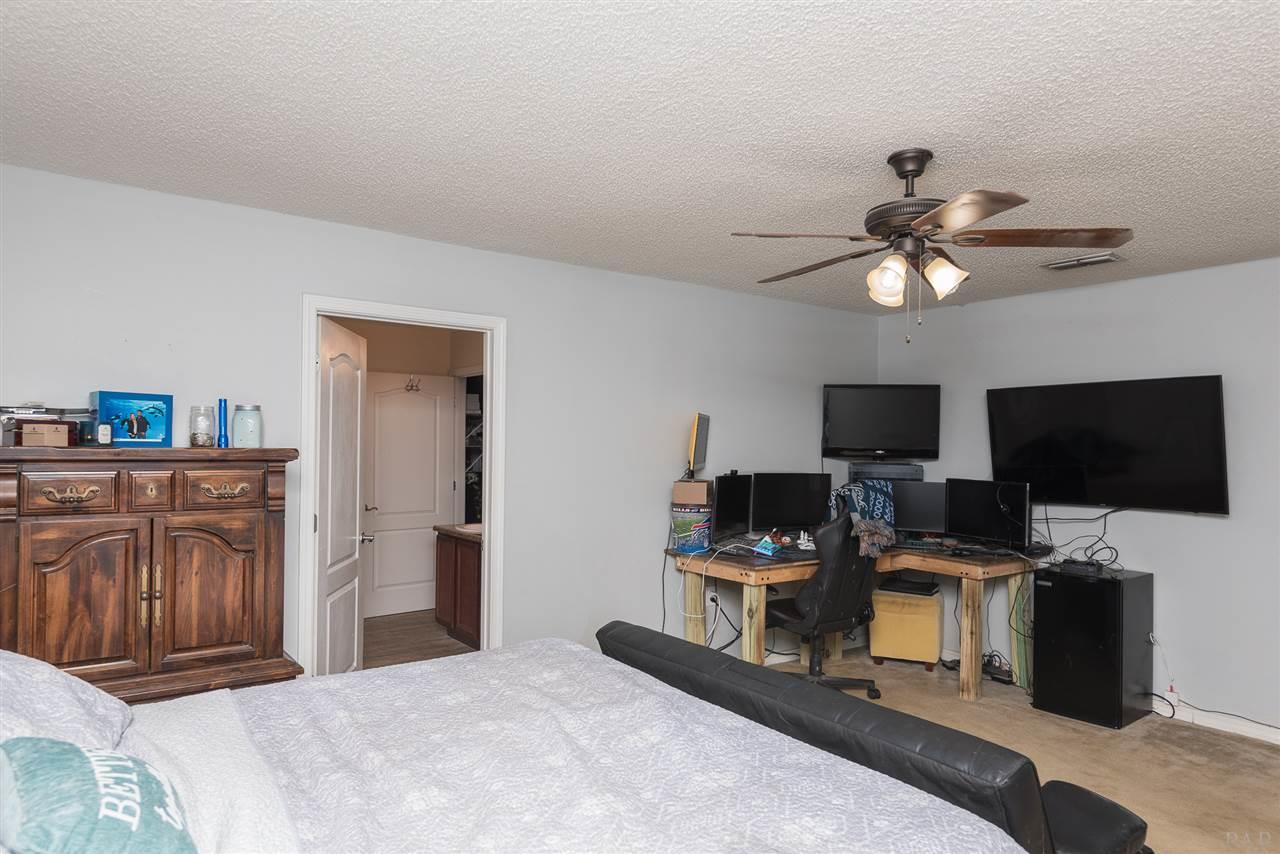 2171 Liberty Loop Road Cantonment, FL 32533 - Photo 8 of 22 Gallery Image 8