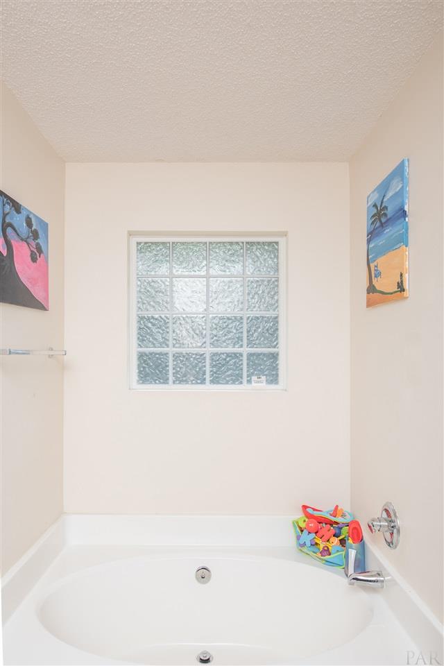 2171 Liberty Loop Road Cantonment, FL 32533 - Photo 10 of 22 Gallery Image 10