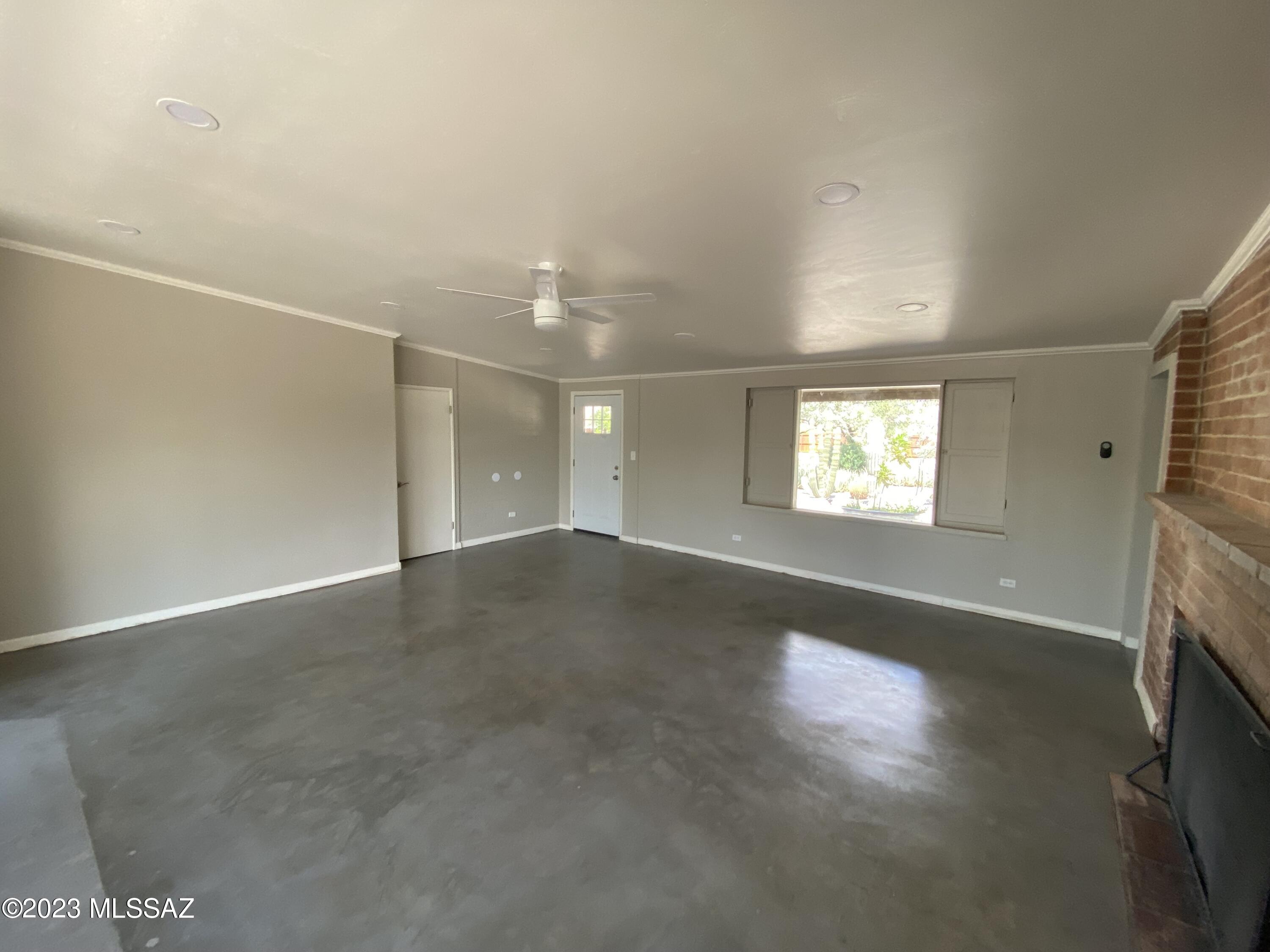 902 North Richey Boulevard, Unit 902 Tucson, AZ 85716 - Photo 2 of 16 IMG_6072