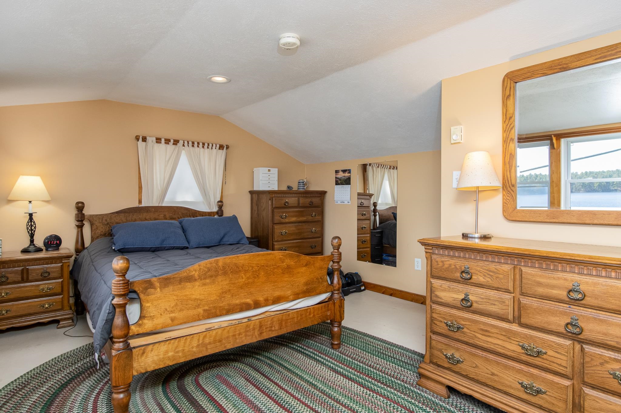 134 Chases Grove Road Derry, NH 03038 - Photo 21 of 31