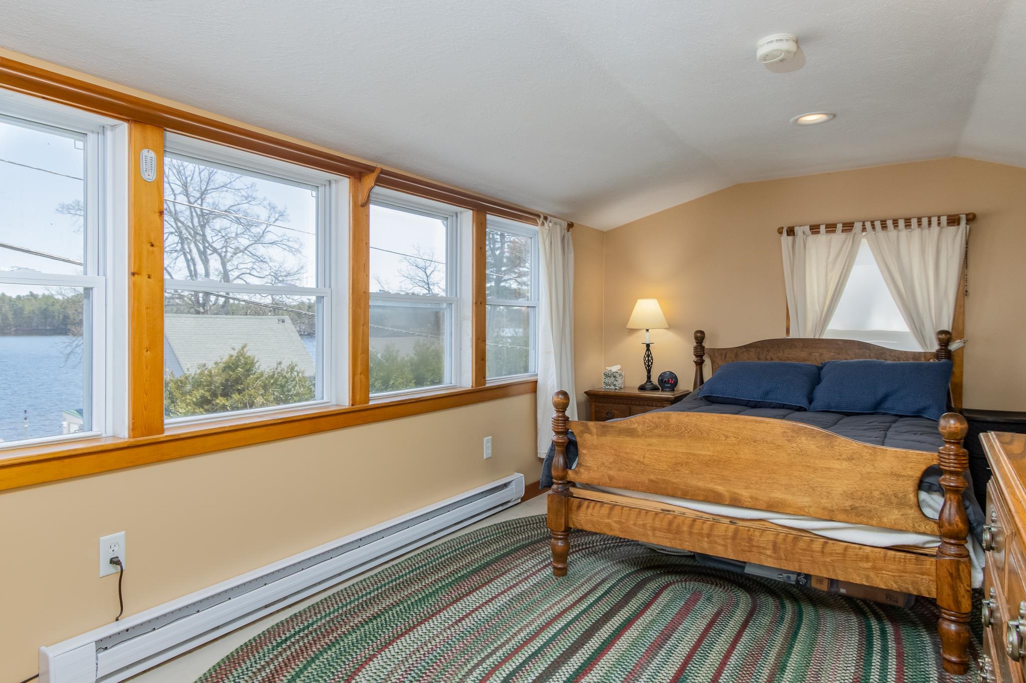 134 Chases Grove Road Derry, NH 03038 - Photo 22 of 31