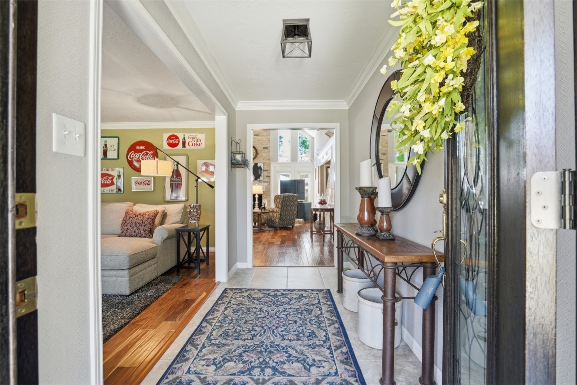 3207 Candleknoll Drive Spring, TX 77388 - Photo 3 of 50 Welcome home