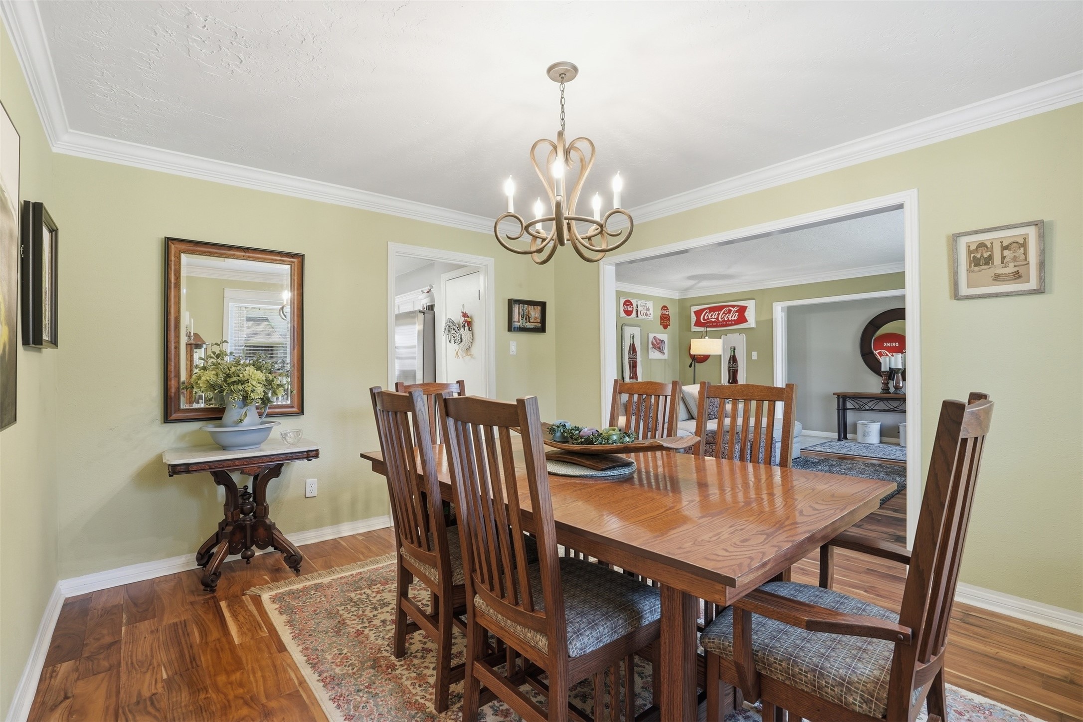 3207 Candleknoll Drive Spring, TX 77388 - Photo 8 of 50 Imagine yourself in this dining room for a family gathering