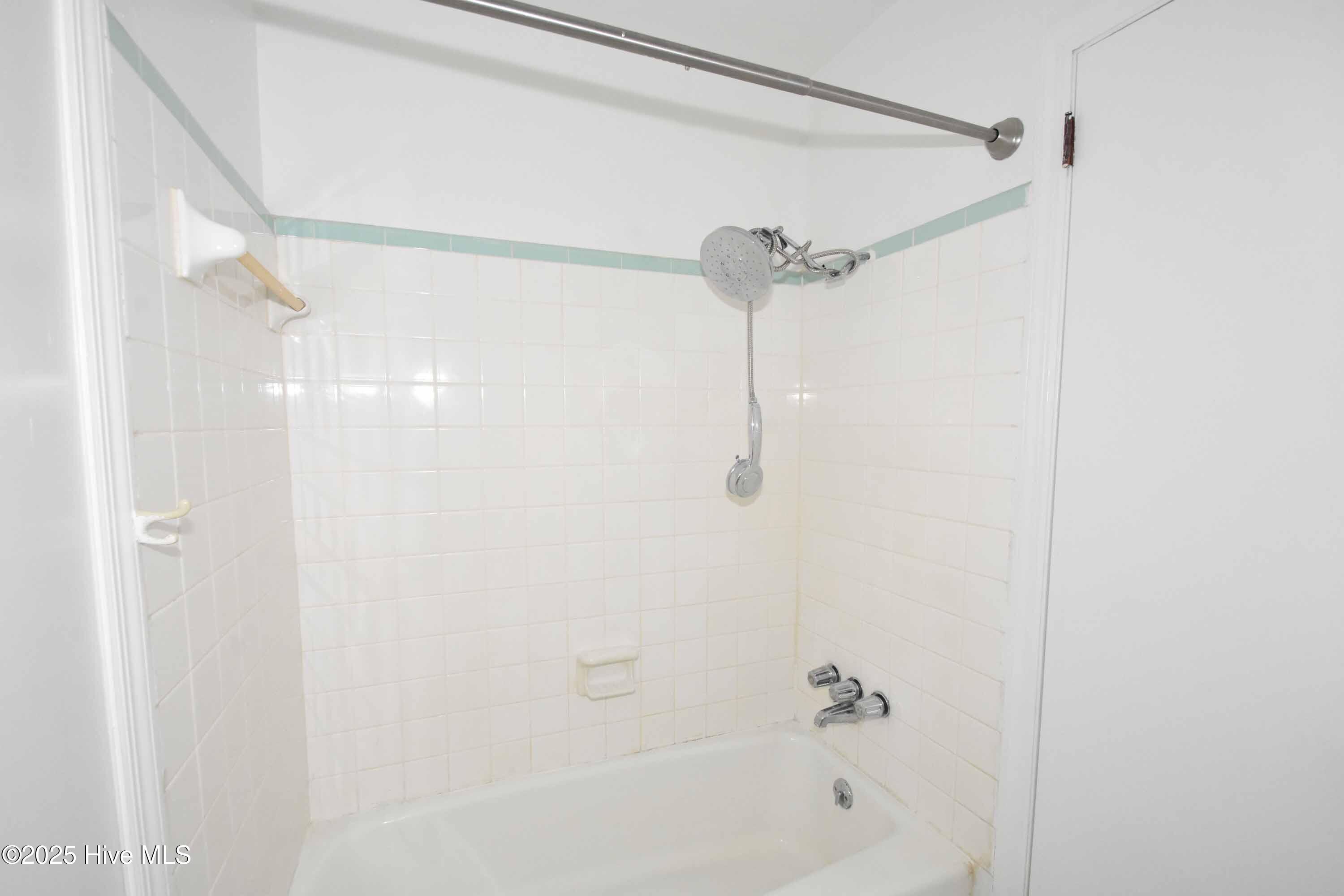 230 Second Street, Unit B Ayden, NC 28513 - Photo 11 of 15 MLS Second Street 230 B (11)