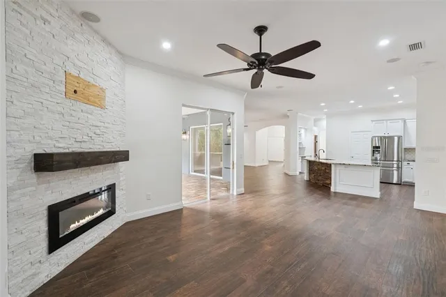 $625,000 | 833 Rock Creek Street, Apopka, FL 32712