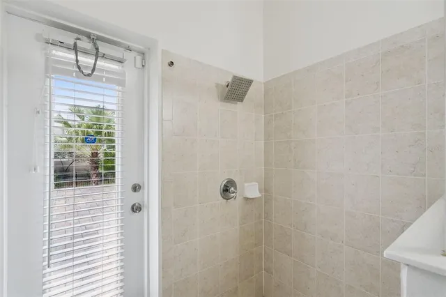 $625,000 | 833 Rock Creek Street, Apopka, FL 32712