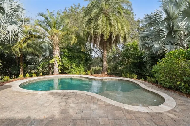 $625,000 | 833 Rock Creek Street, Apopka, FL 32712