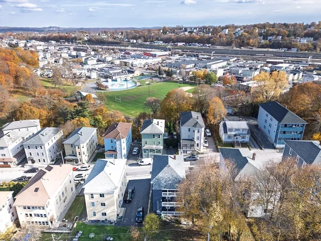 $2,200 | 75 Gage Street, Unit 3, Worcester, MA 01605