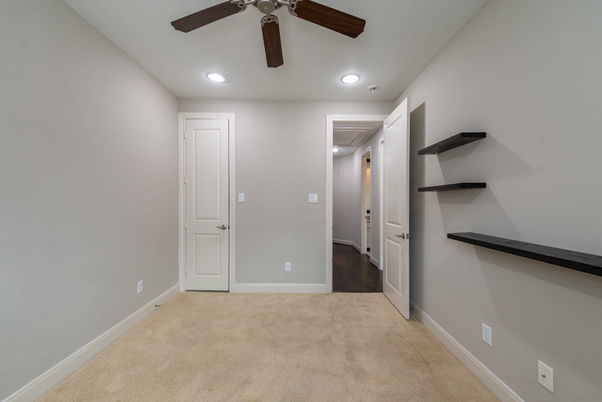 3504 Chenevert Street, Unit A Houston, TX 77004 - Photo 27 of 33 a view of an empty room