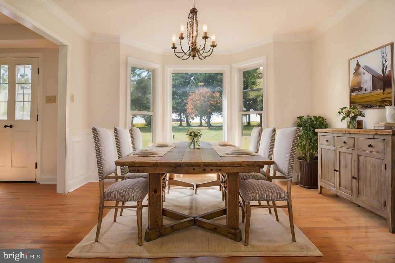 3250 Appleton Road Landenberg, PA 19350 - Photo 5 of 34 Dining room virtually staged