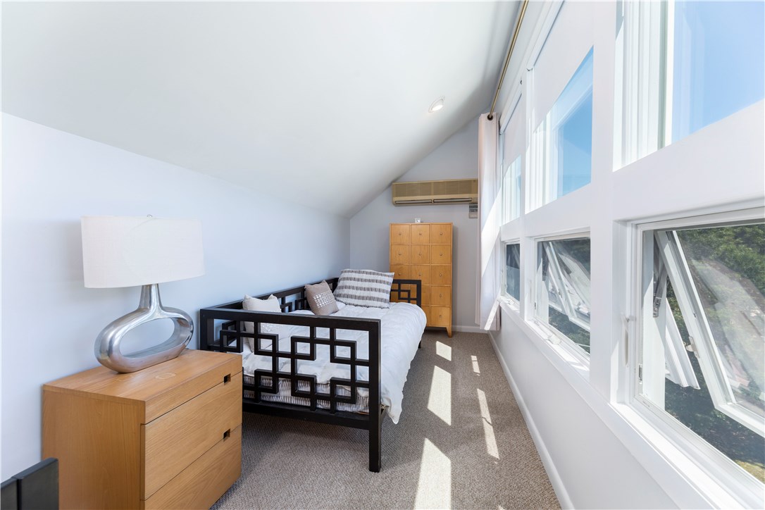 19 Tom Harvey Road Westerly, RI 02891 - Photo 32 of 50