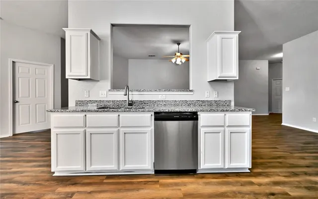 $307,500 | 680 Apple Cross Court, Robinson, TX 76706