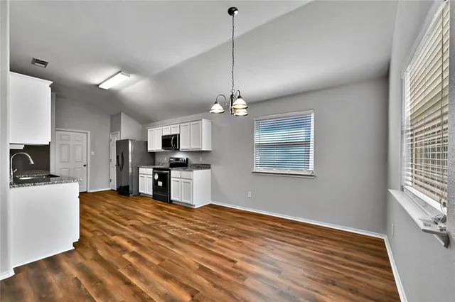 $307,500 | 680 Apple Cross Court, Robinson, TX 76706