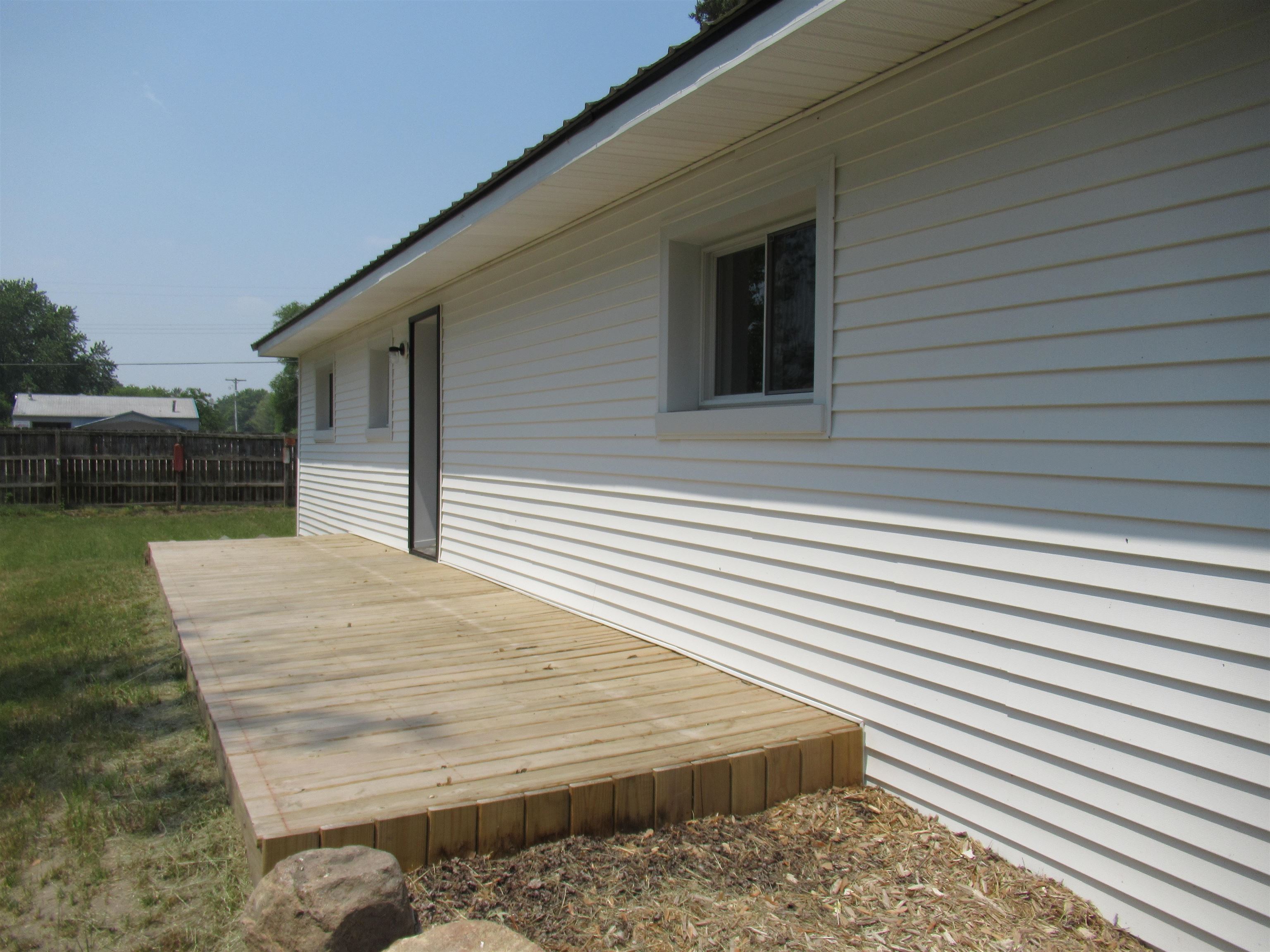 10109 West Frances Road Flushing, MI 48433 - Photo 17 of 31 50111791-16.JPG