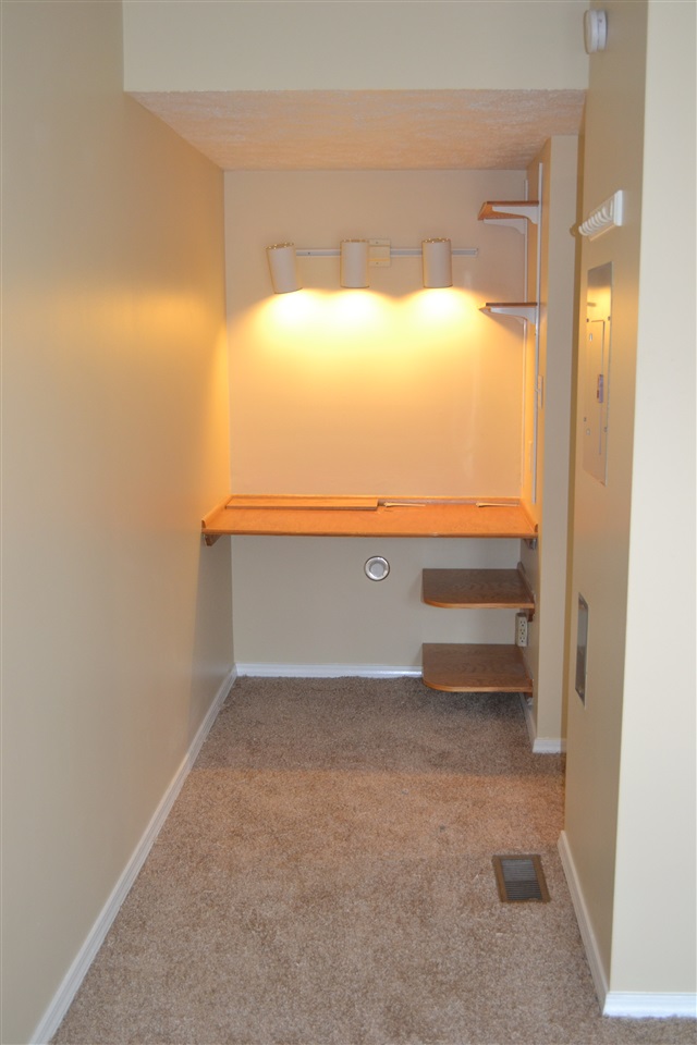 1206 South College Mall Road Bloomington, IN 47401 - Photo 3 of 20 Gallery Image 3