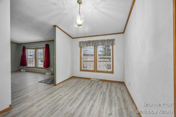 $187,000 | 9820 West 5 Point Highway, Bellevue, MI 49021