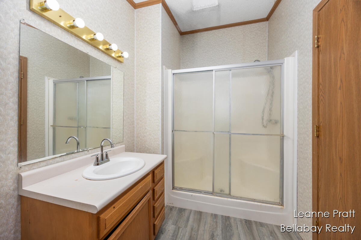 9820 West 5 Point Highway Bellevue, MI 49021 - Photo 20 of 24 IMG_1012