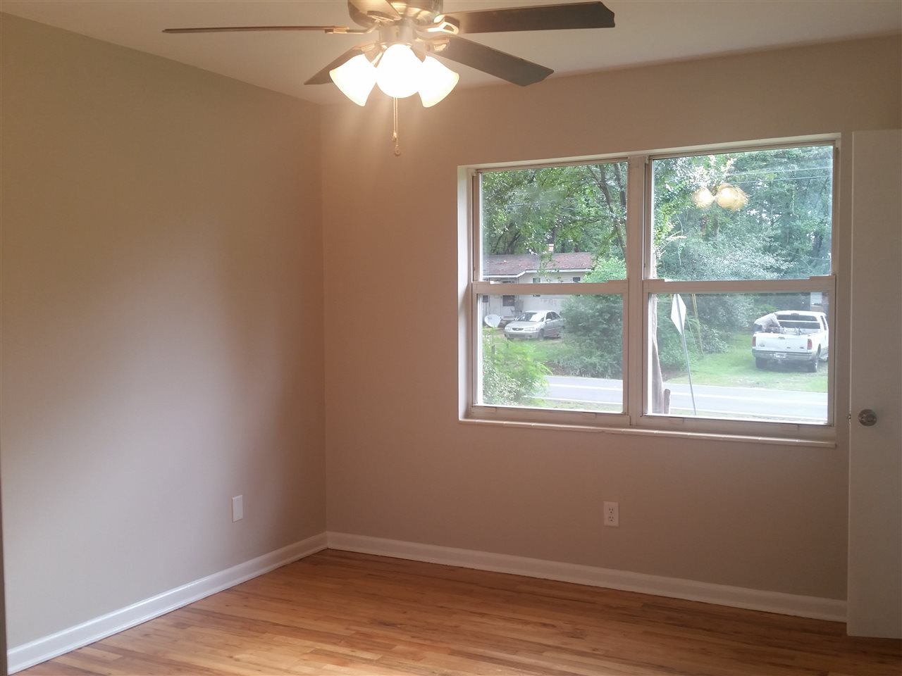 1914 Trimble Road Tallahassee, FL 32303 - Photo 11 of 28 Gallery Image 11