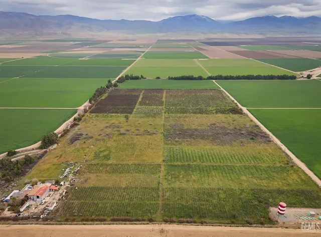 $999,999 | Undisclosed Address, Arvin, CA 93203