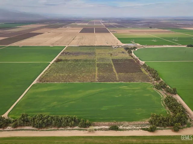 $999,999 | Undisclosed Address, Arvin, CA 93203