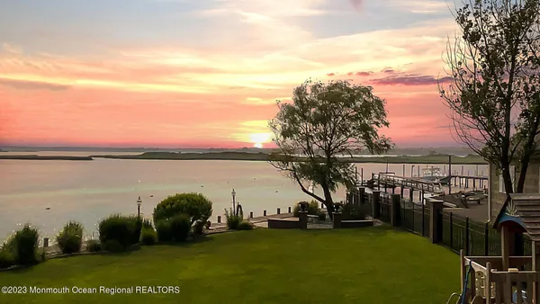 $11,000 | 1 Mara Vista Drive, Monmouth Beach, NJ 07750