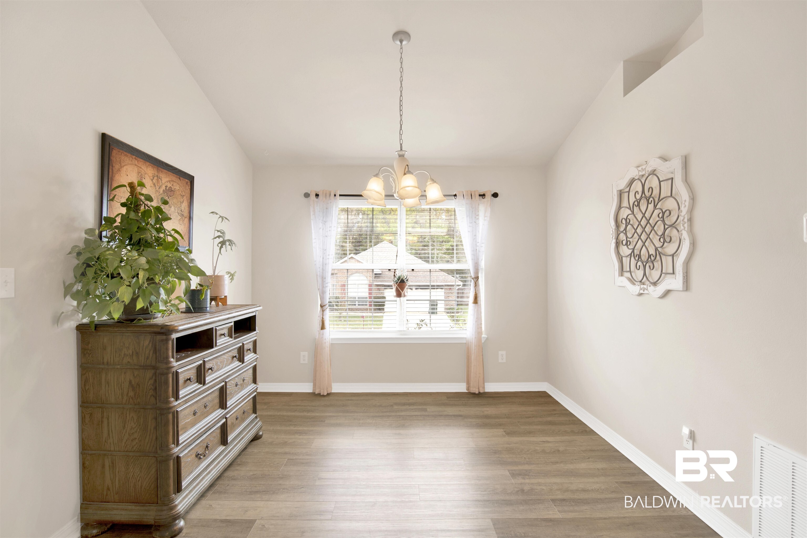 13541 Chartres Street Foley, AL 36535 - Photo 10 of 35 Gallery Image 10