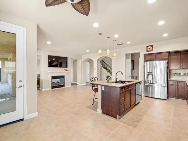 $740,000 | 1178 Blackwood Avenue, Clovis, CA 93619