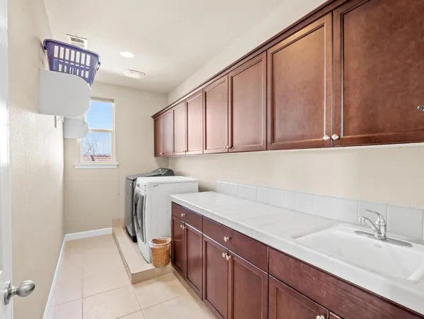 $740,000 | 1178 Blackwood Avenue, Clovis, CA 93619