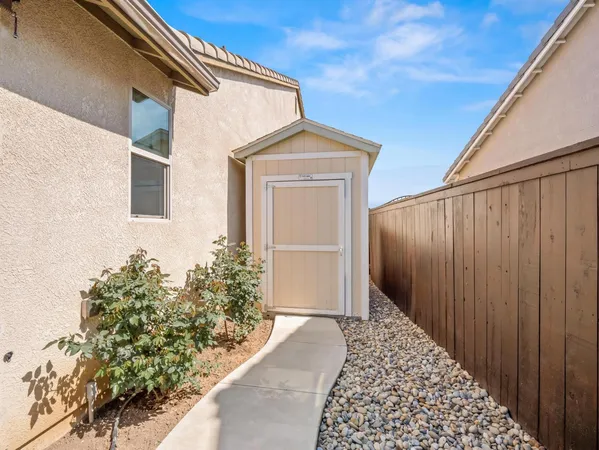 $740,000 | 1178 Blackwood Avenue, Clovis, CA 93619