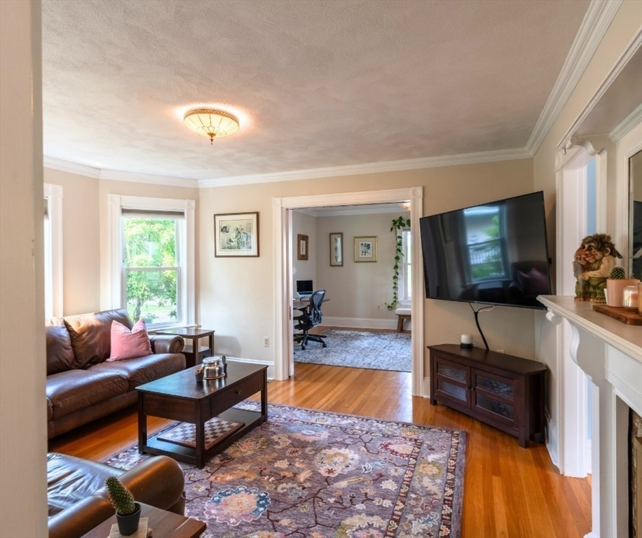37 Chestnut Street Stoneham, MA 02180 - Photo 16 of 42 Gallery Image 16