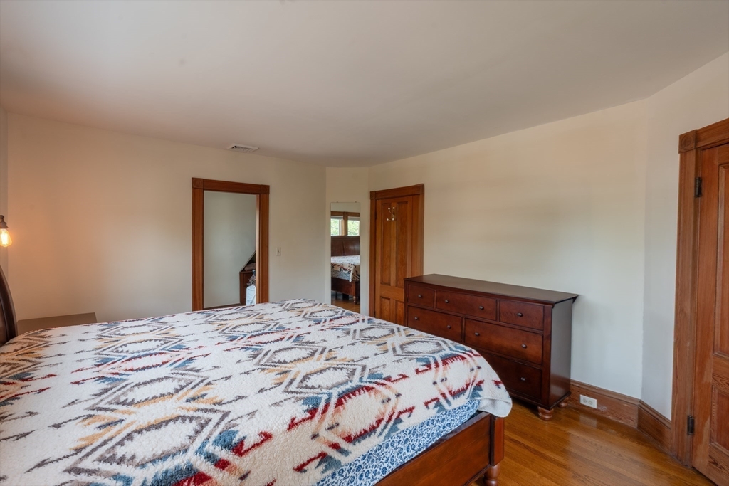 37 Chestnut Street Stoneham, MA 02180 - Photo 26 of 42 Gallery Image 26
