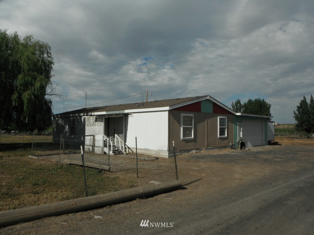 817 South Steele Road Othello, WA 99344 - Photo 1 of 12 Gallery Image 1