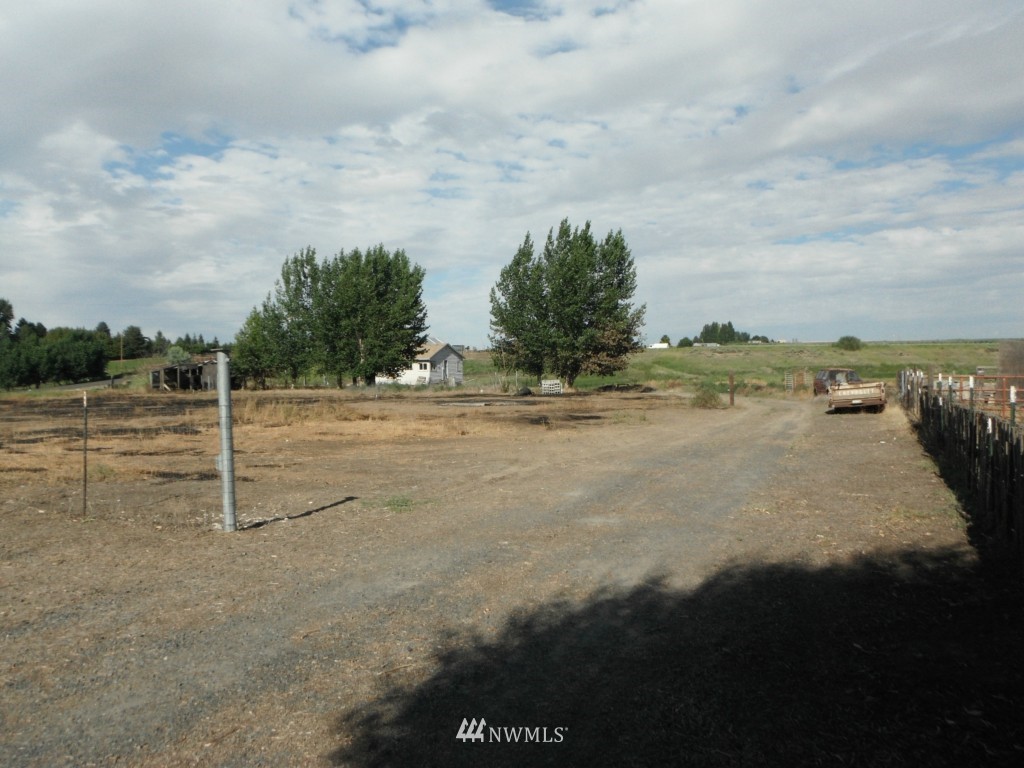 817 South Steele Road Othello, WA 99344 - Photo 10 of 12 Gallery Image 10