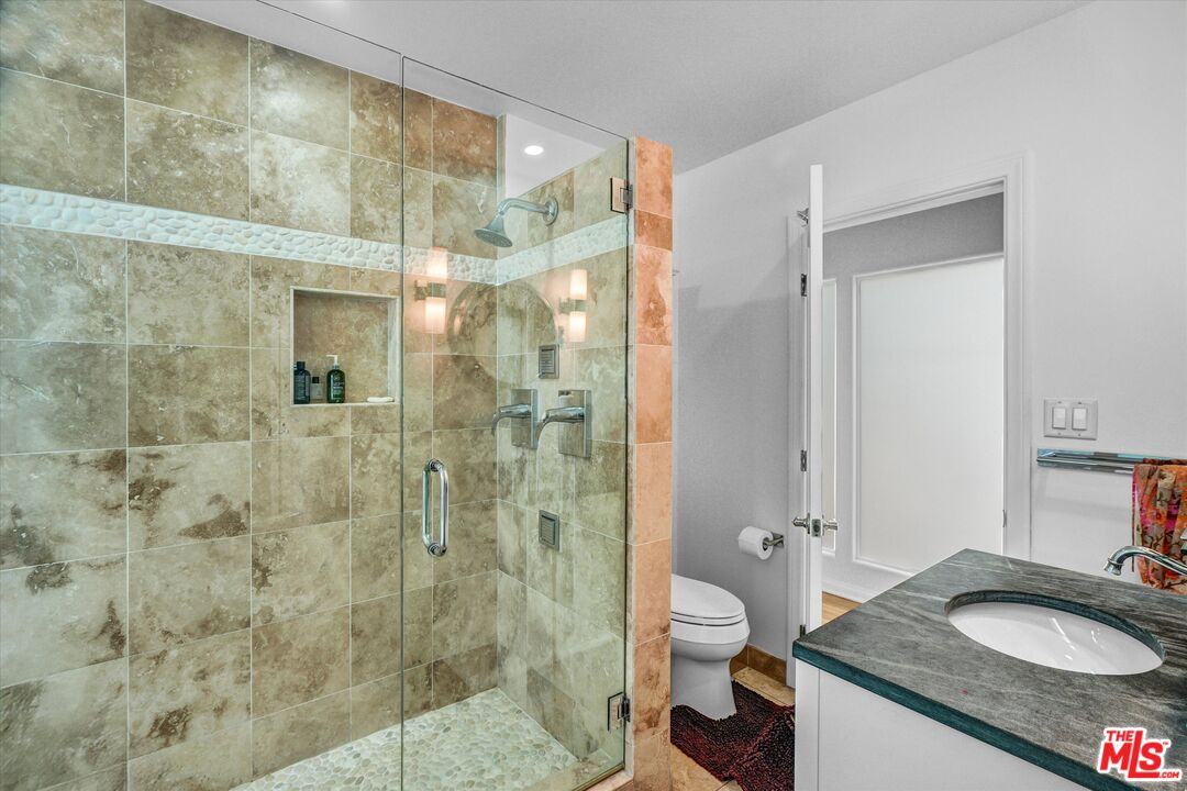 265 Redlands Street Playa del Rey, CA 90293 - Photo 11 of 50