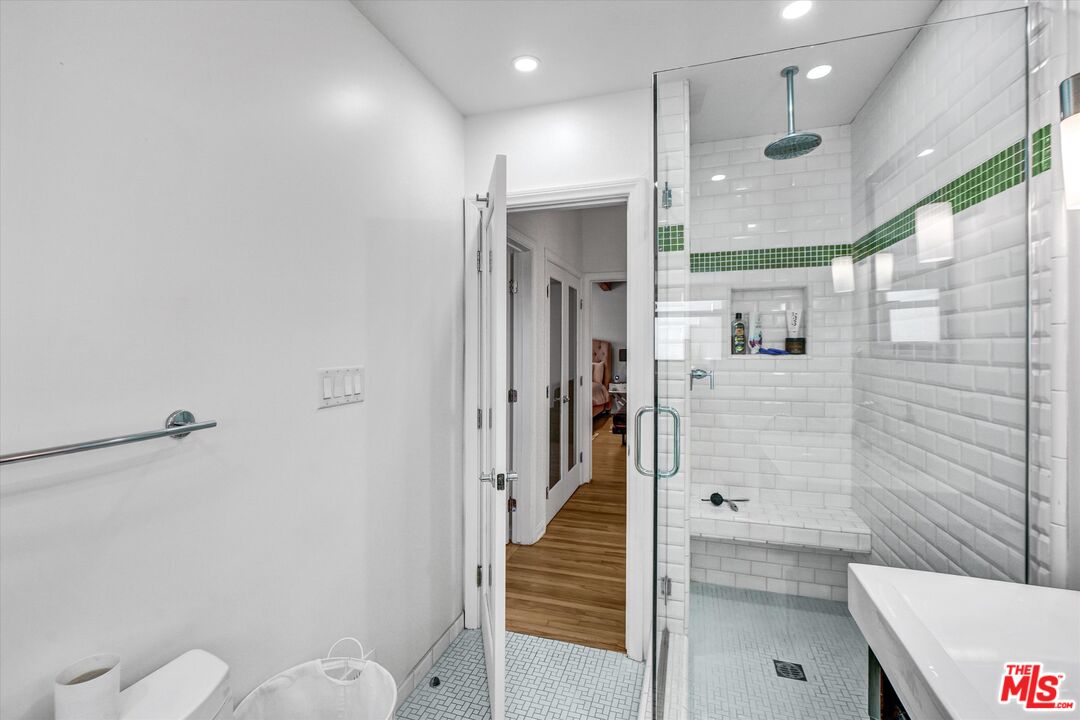 265 Redlands Street Playa del Rey, CA 90293 - Photo 14 of 50