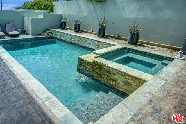 $4,449,999 | 265 Redlands Street, Playa del Rey, CA 90293