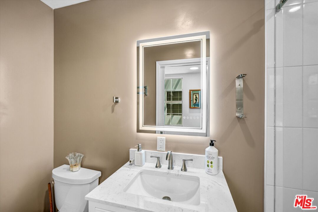 265 Redlands Street Playa del Rey, CA 90293 - Photo 25 of 50