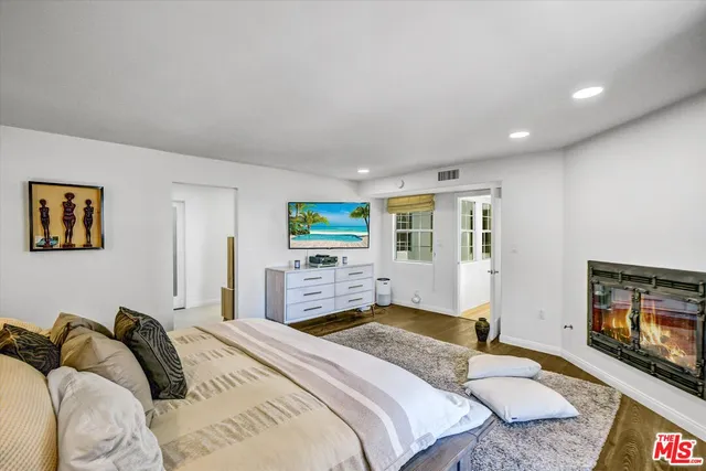 $4,449,999 | 265 Redlands Street, Playa del Rey, CA 90293