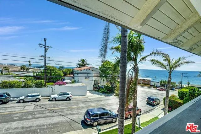 $4,449,999 | 265 Redlands Street, Playa del Rey, CA 90293