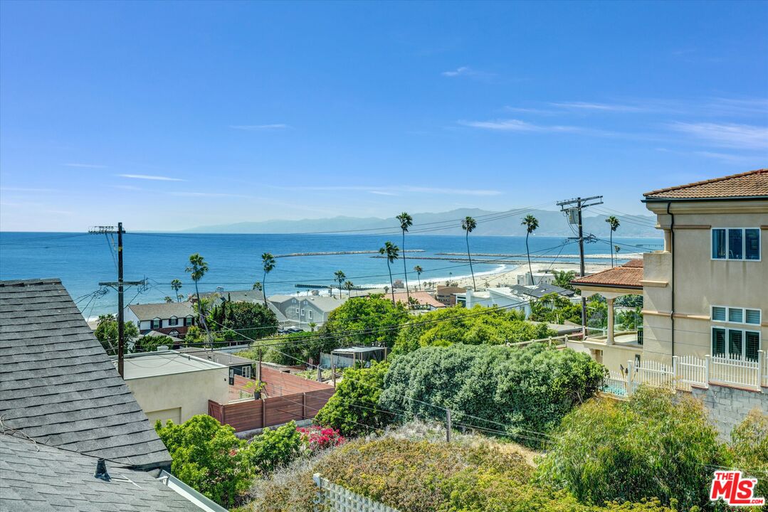 265 Redlands Street Playa del Rey, CA 90293 - Photo 48 of 50