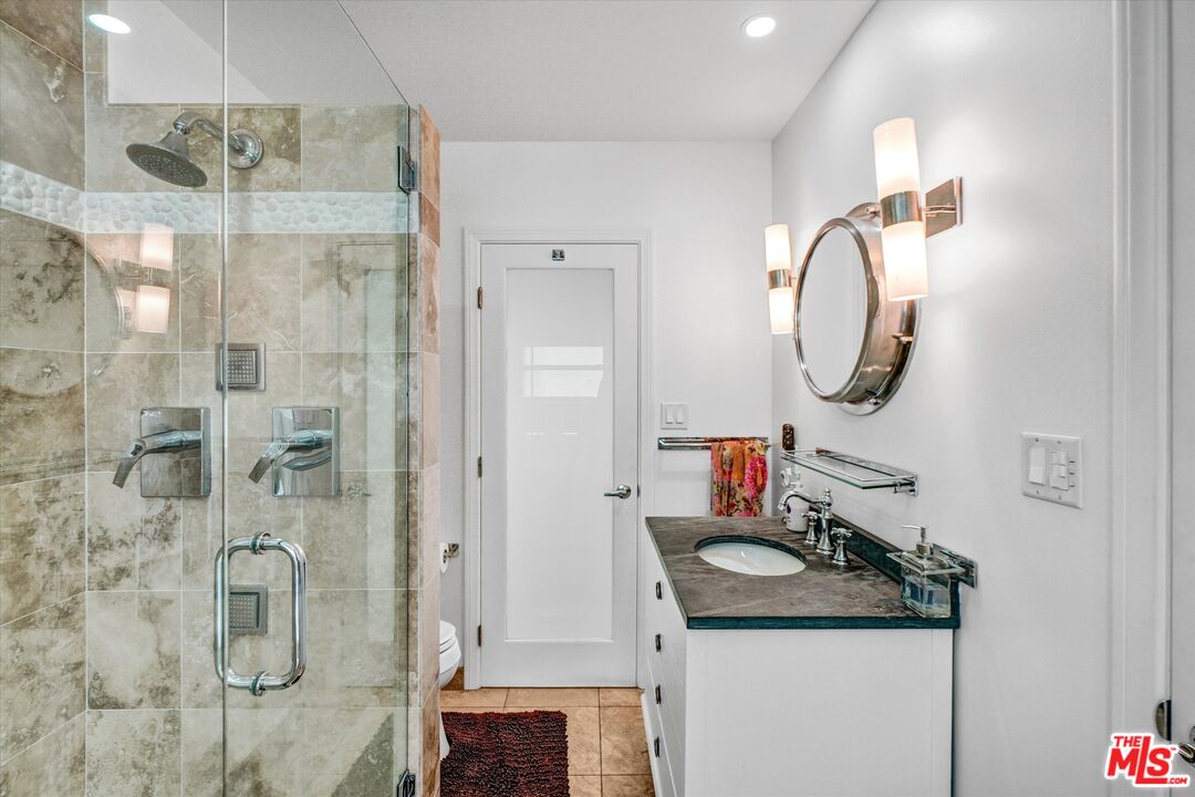 265 Redlands Street Playa del Rey, CA 90293 - Photo 10 of 50