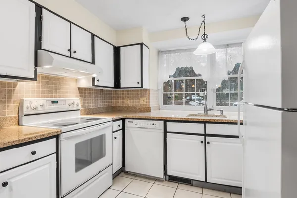 $560,000 | 111 Brigham Street, Unit 20C, Hudson, MA 01749