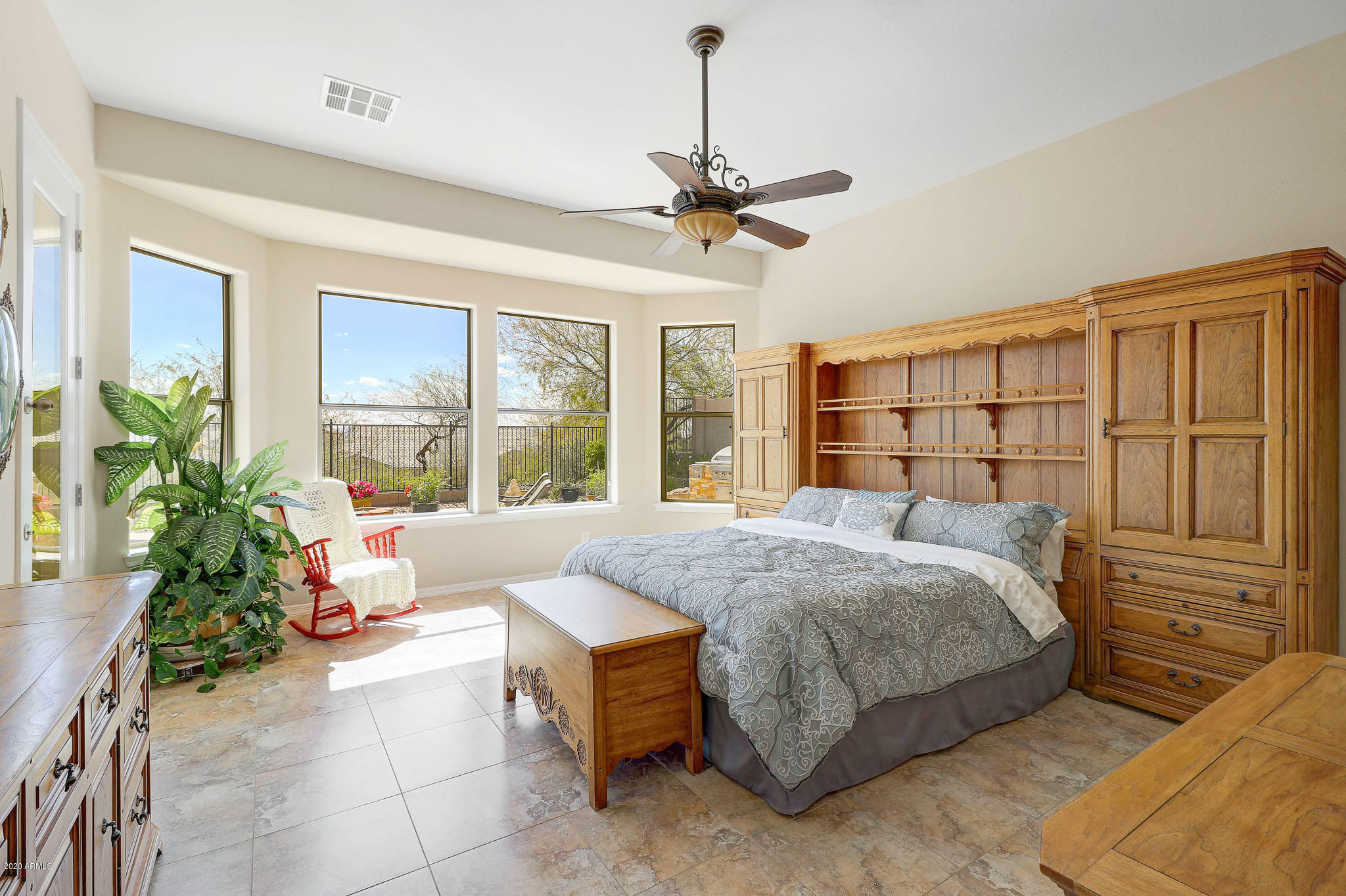 18325 West Desert Trumpet Road Goodyear, AZ 85338 - Photo 19 of 70 Oversized Master Suite