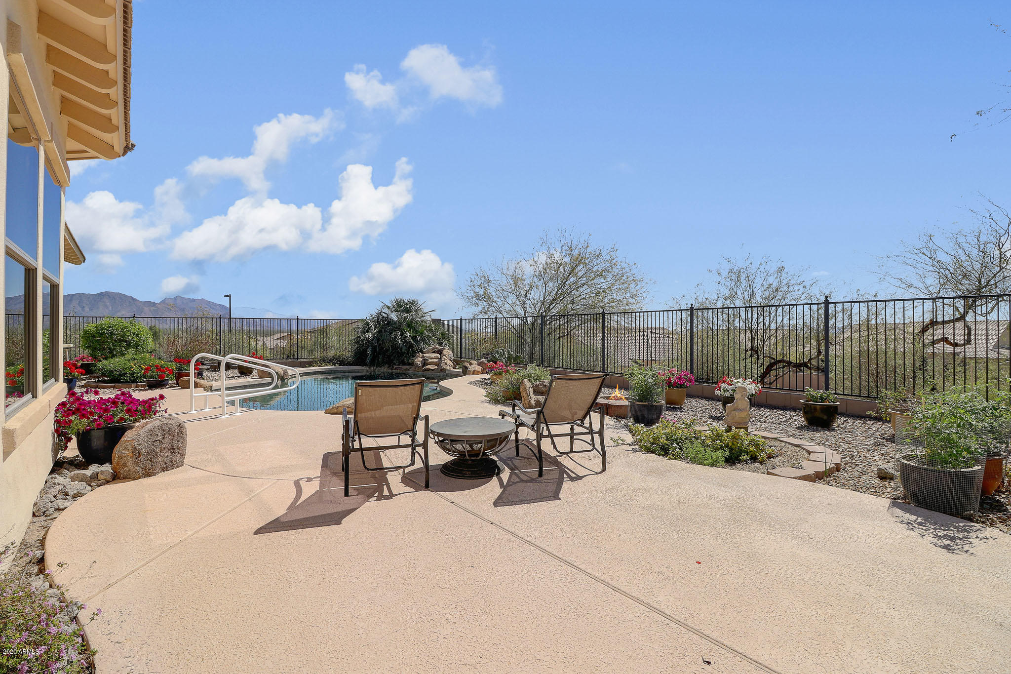 18325 West Desert Trumpet Road Goodyear, AZ 85338 - Photo 40 of 70 C (7)