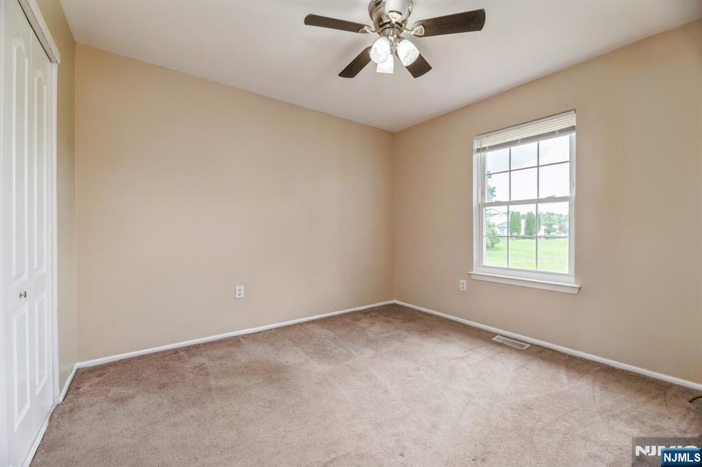 7 Sloop Square Freehold, NJ 07728 - Photo 17 of 30